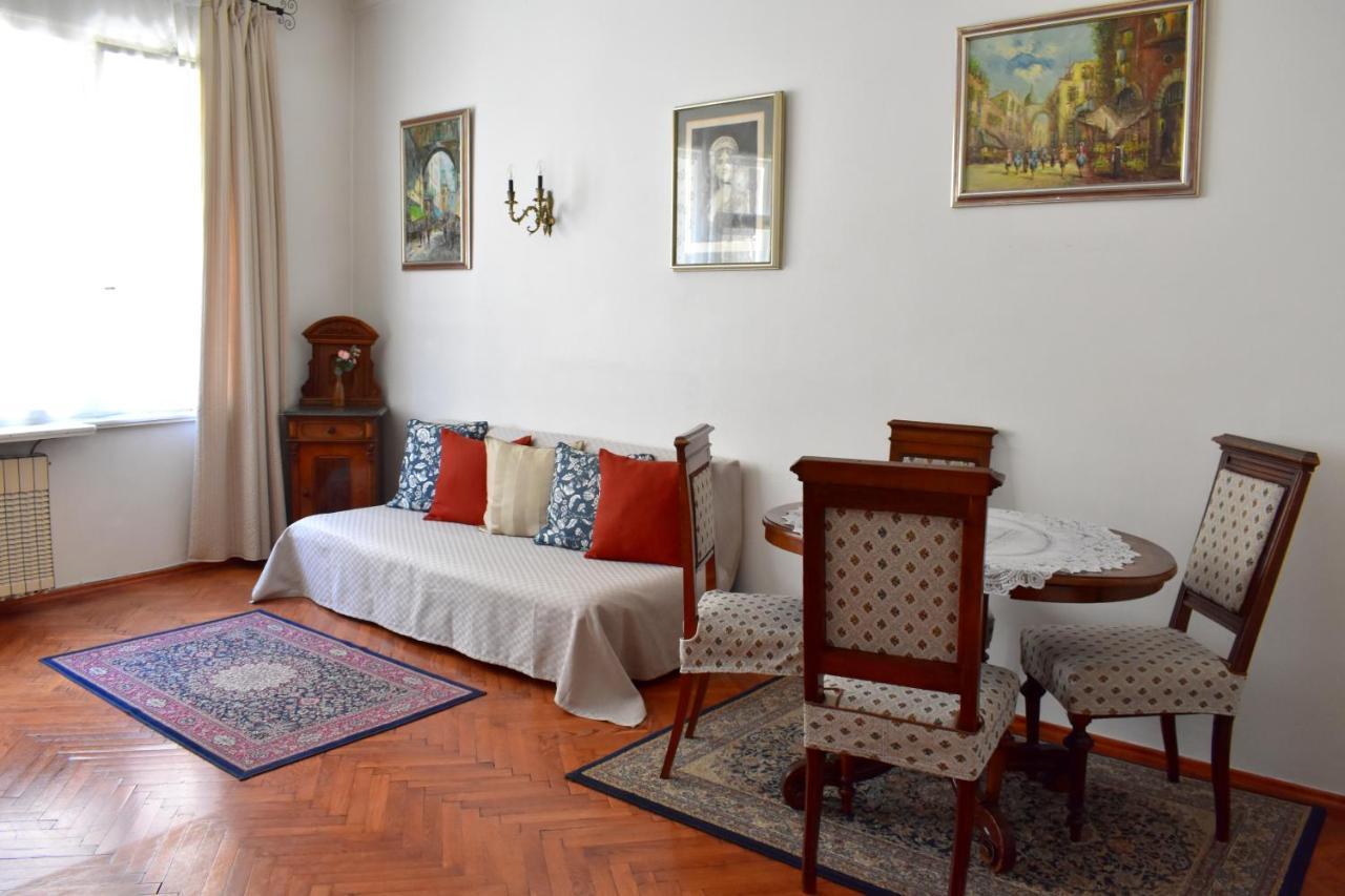 Apartmán Old Town Konviktska - Bohemian *