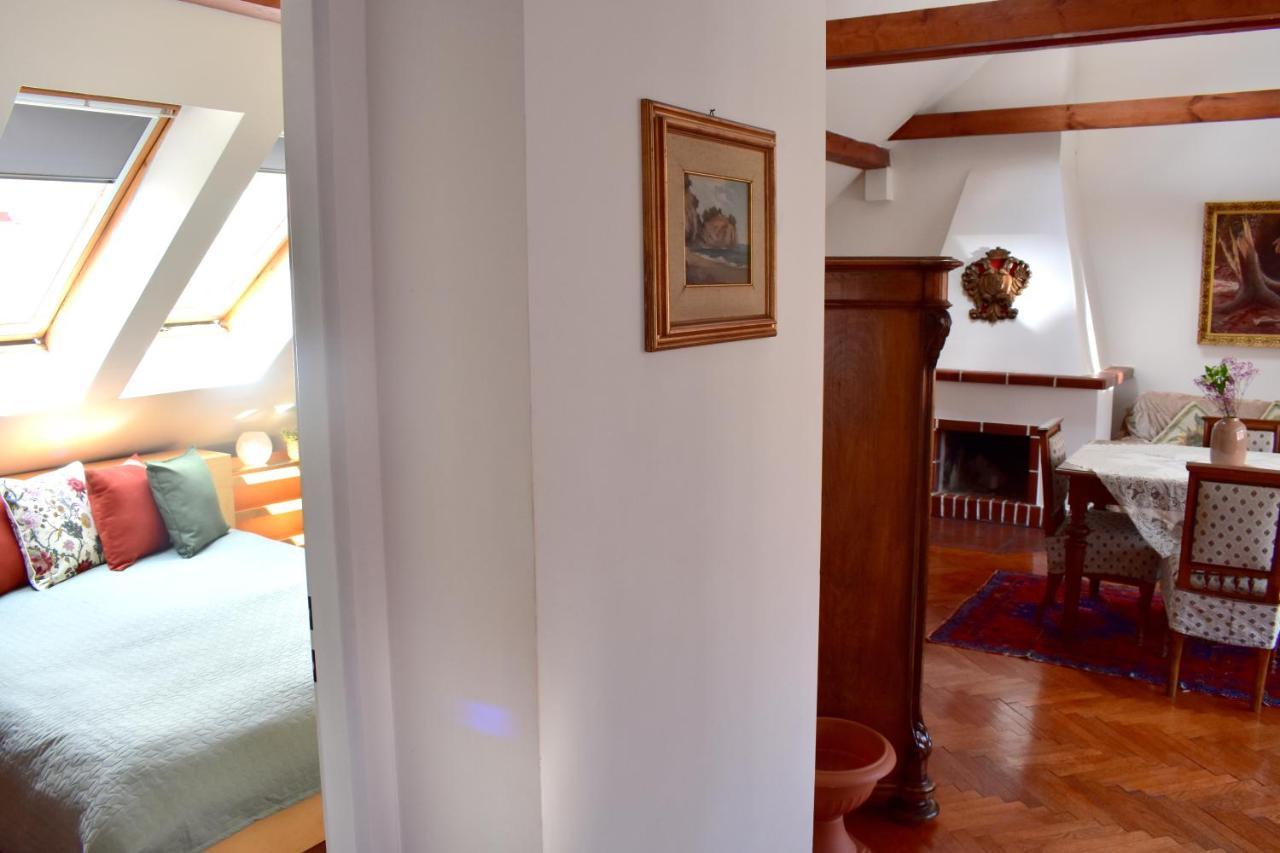 Apartmán Old Town Konviktska - Bohemian *