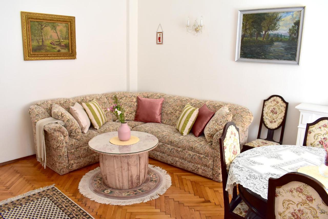 Apartmán Old Town Konviktska - Bohemian